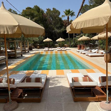 Malaquita Hotel Boutique Santa Eularia des Riu Bagian luar foto