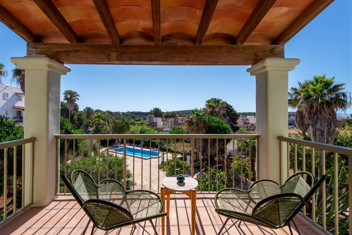 Malaquita Hotel Boutique Santa Eularia des Riu Bagian luar foto