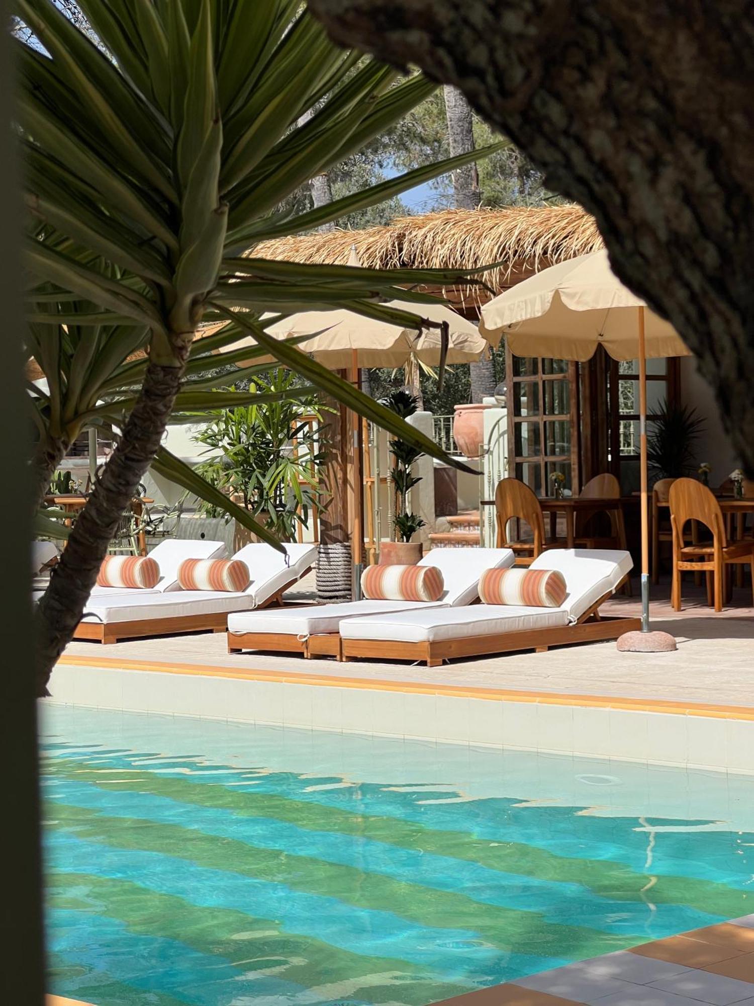 Malaquita Hotel Boutique Santa Eularia des Riu Bagian luar foto