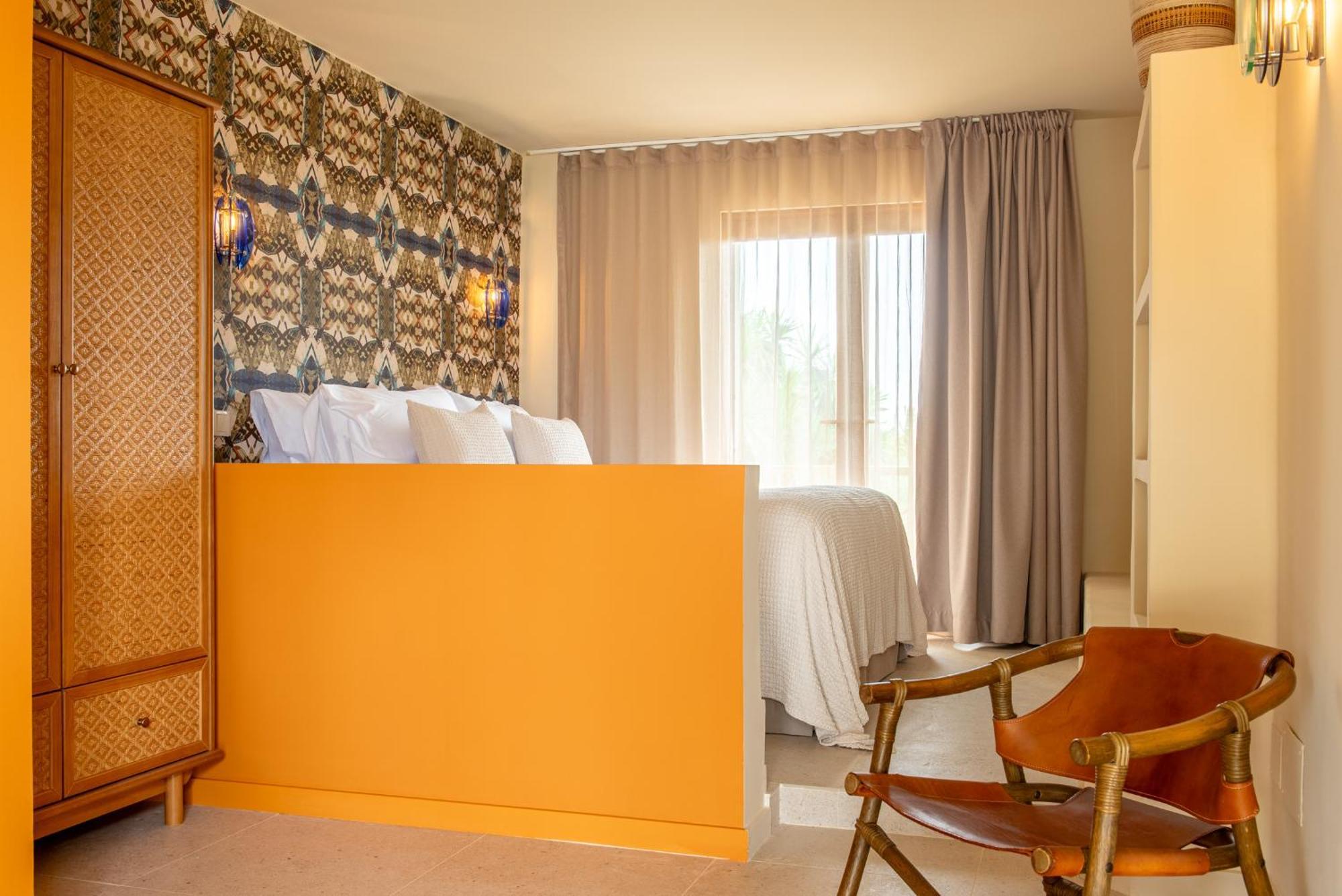 Malaquita Hotel Boutique Santa Eularia des Riu Bagian luar foto