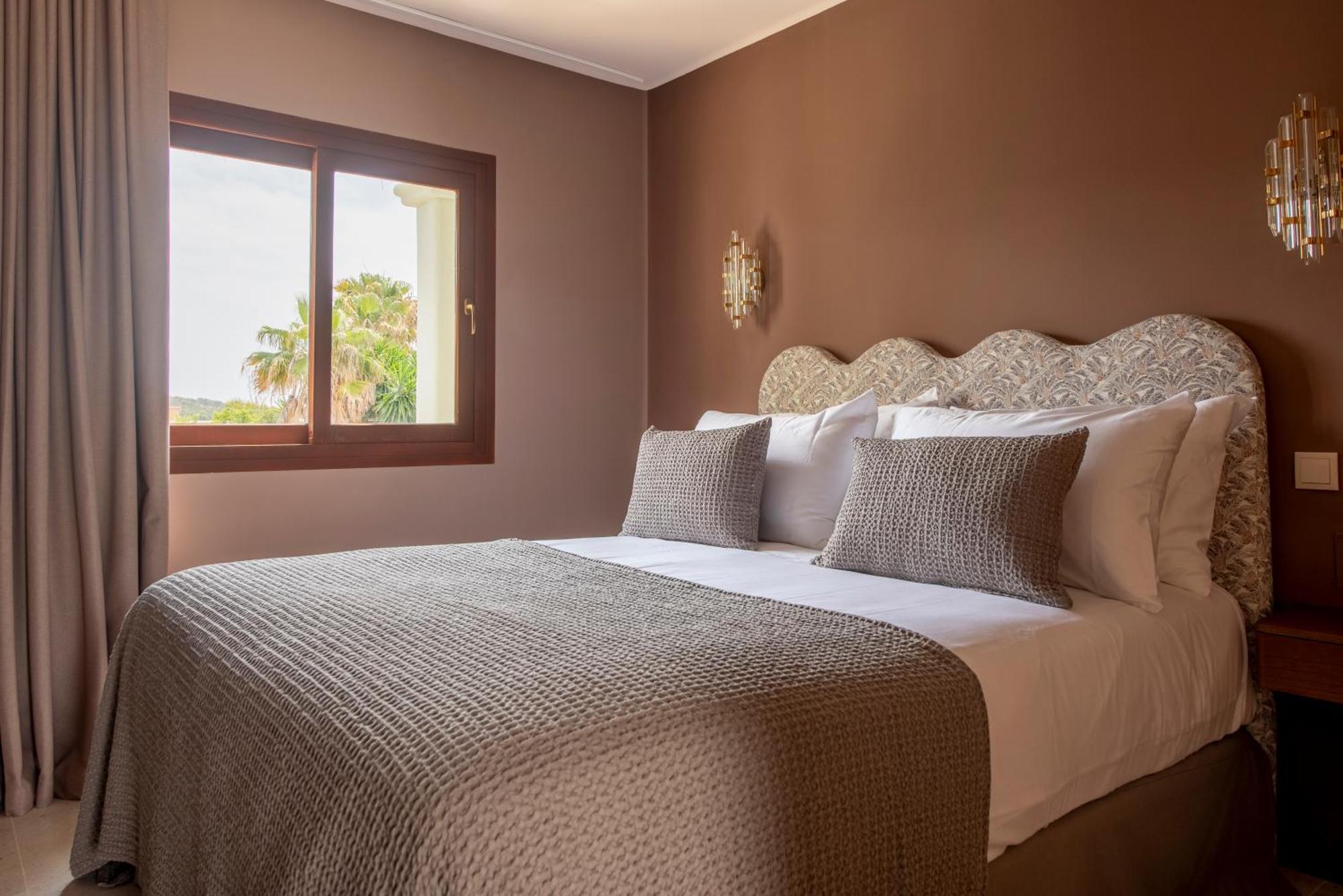 Malaquita Hotel Boutique Santa Eularia des Riu Bagian luar foto